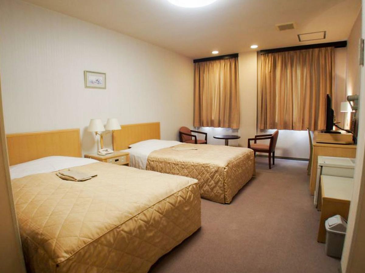 Ebisu Hotel Ina Buitenkant foto